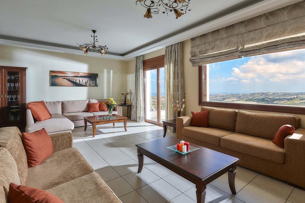 Villa Ginger Voutes Luaran gambar