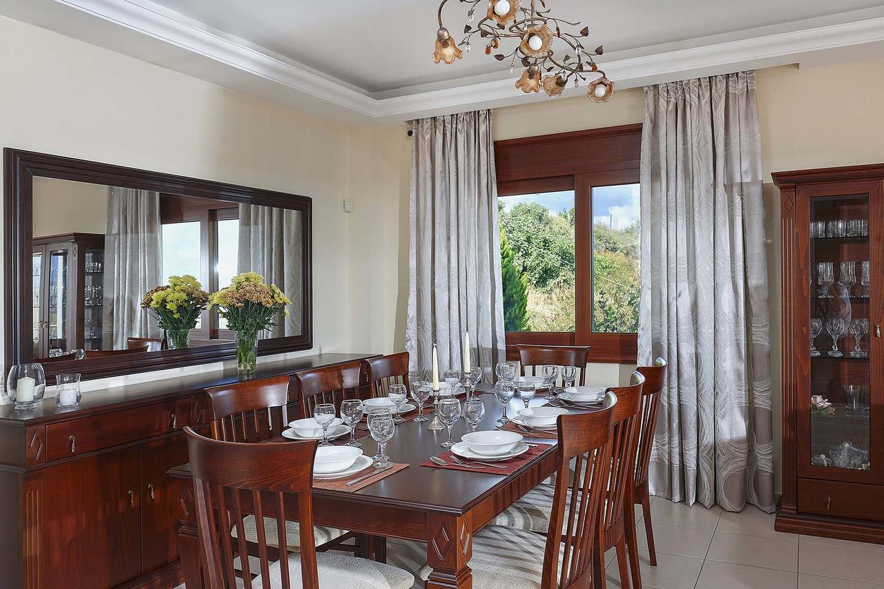 Villa Ginger Voutes Luaran gambar